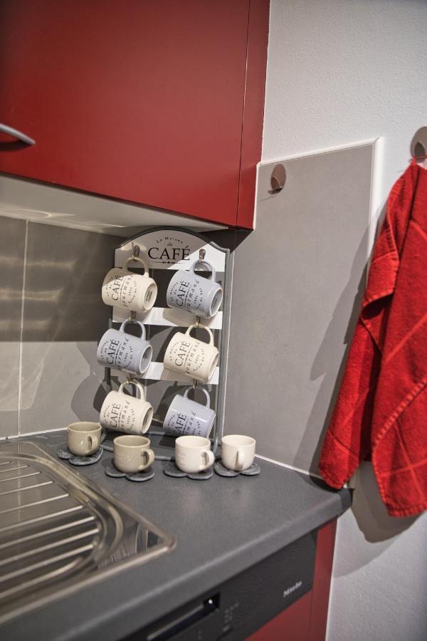 Chill Home : Appartement Cocooning Avec Jacuzzi Grandson Exterior foto